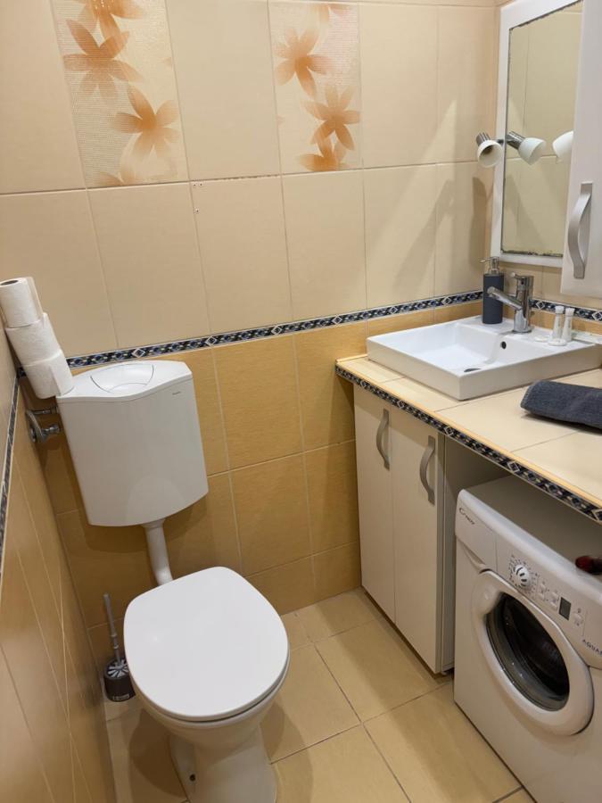 Pera Apartment Budapest Bagian luar foto